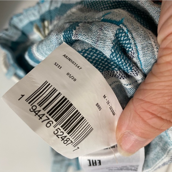 Roxy Sailing Dream Shorts - Picture 15 of 16